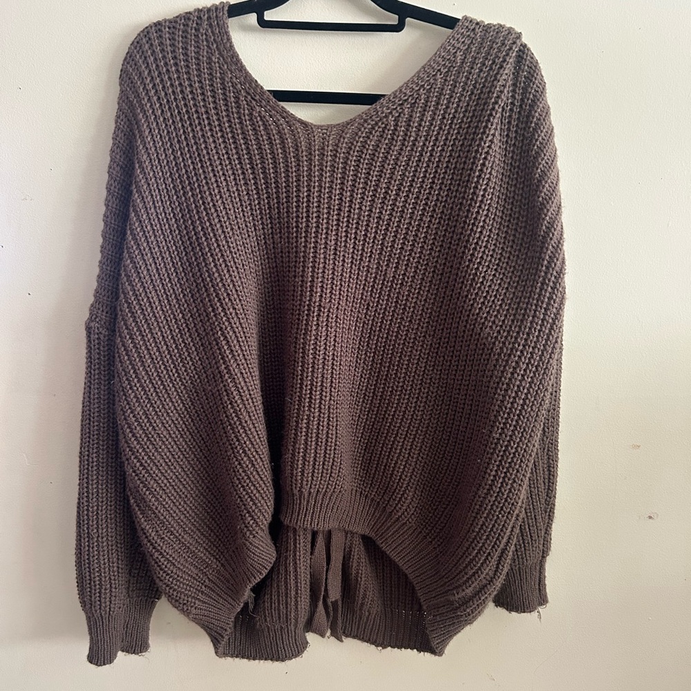 Simple Women's V-Neck Sweater in Dark Green